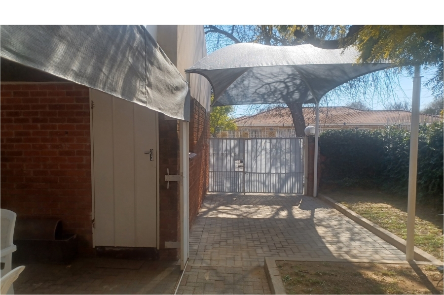 3 Bedroom Property for Sale in Naudeville Free State